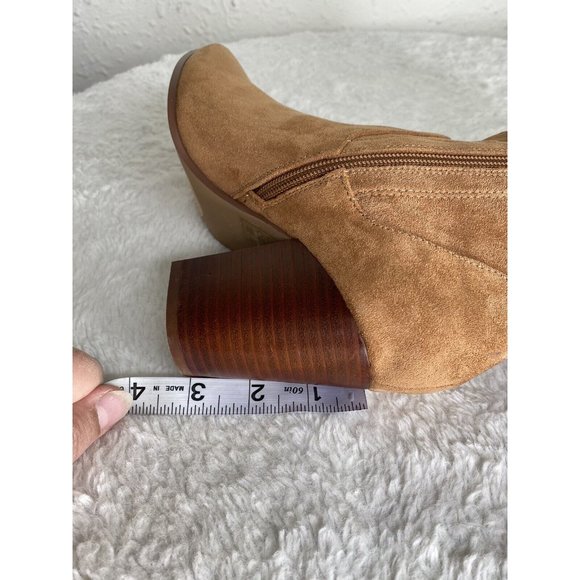 Aldo women’s Chelsea ankle boots booties tan pointed toe zipper closure size 8.5 - Picture 10 of 14